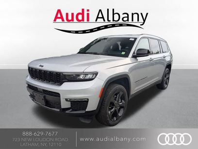 Used 2025 Jeep Grand Cherokee L Limited w/ Black Appearance Package