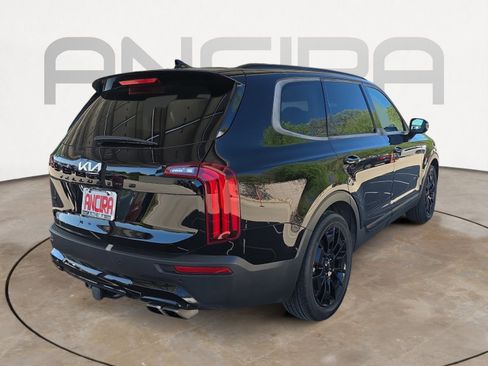Used 2022 Kia Telluride SX w/ SX Prestige Package image 8