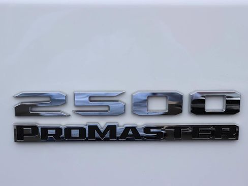 Used 2025 RAM ProMaster 2500 w/ Convenience Group image 52