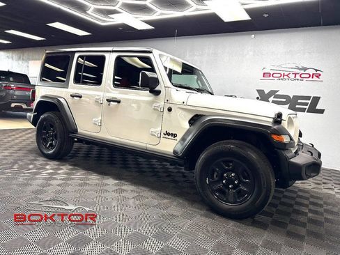 Used 2023 Jeep Wrangler Unlimited Sport AWD/4WD image 1