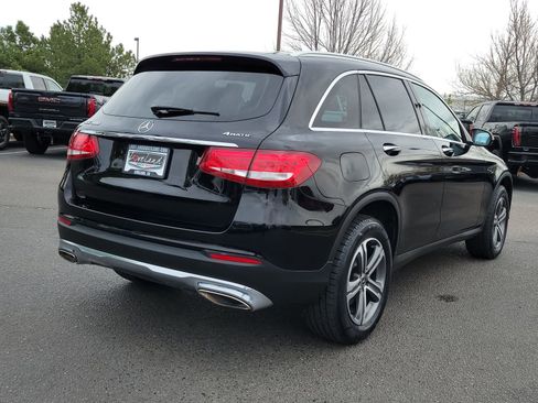Used 2019 Mercedes-Benz GLC 300 4MATIC image 3