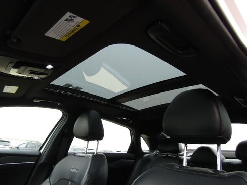 Used 2022 Kia K5 GT-Line w/ GT-Line Awd Premium Package image 11