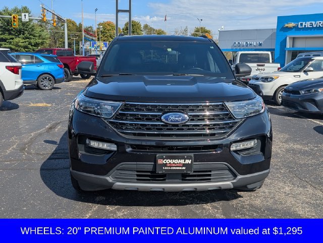 Used 2020 Ford Explorer XLT w/ Equipment Group 202A RWD image 2