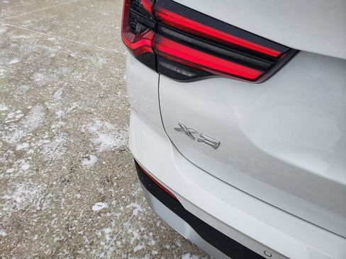 Used 2023 BMW X3 xDrive30i w/ Premium Package image 12