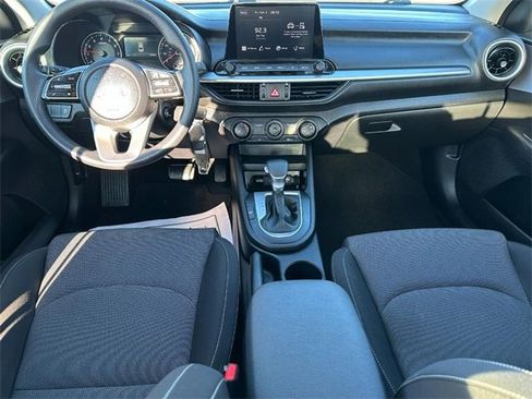 Used 2024 Kia Forte LXS w/ LXS Technology Package image 10