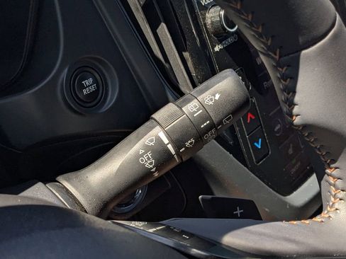 Used 2025 Subaru Forester Sport image 26