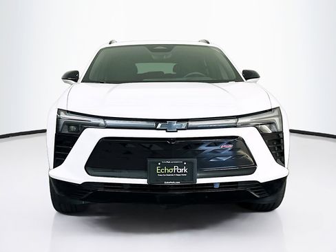 Used 2024 Chevrolet Blazer EV RS image 2