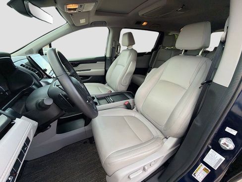 Used 2024 Honda Odyssey Touring image 21