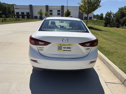 Used 2015 MAZDA MAZDA3 i Sport FWD image 6