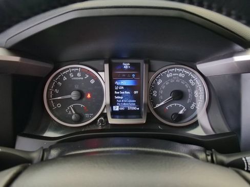 Used 2023 Toyota Tacoma SR5 image 18