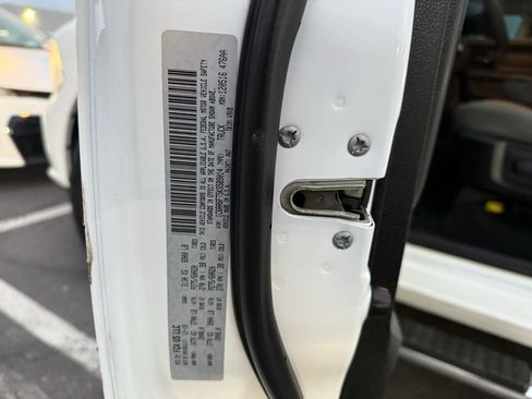 Used 2019 RAM 1500 Express w/ Express Value Package image 39