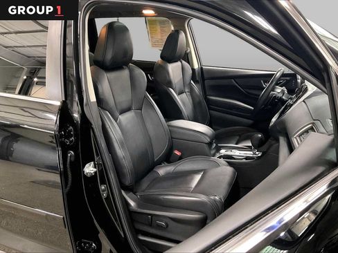 Used 2023 Subaru Ascent Limited w/ Technology Package AWD/4WD image 9