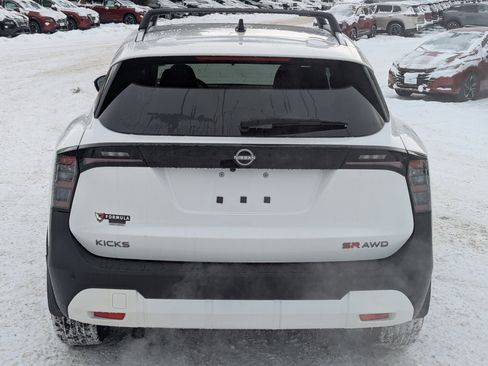 New 2026 Nissan Kicks SR w/ Cold Weather Package image 6