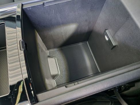 New 2026 Chevrolet Traverse LT w/ Enhanced Driving Package image 33