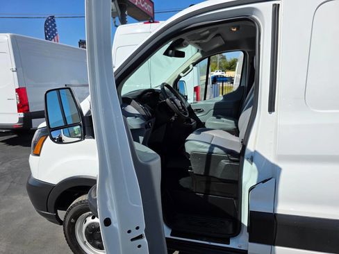 Used 2019 Ford Transit 250 148 Low Roof image 17