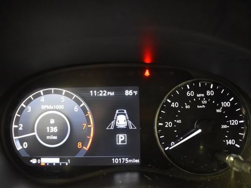 Certified 2023 Nissan Kicks SV FWD image 24