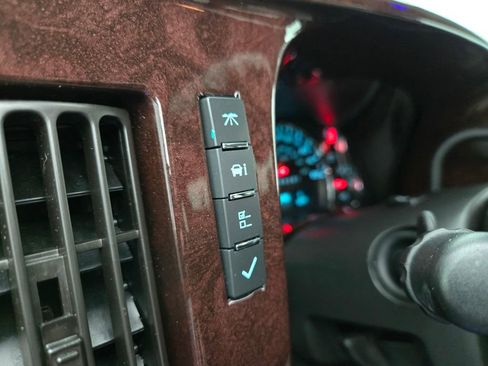 Used 2020 GMC Savana 2500 image 22