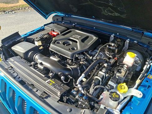 Used 2020 Jeep Wrangler Sport image 25