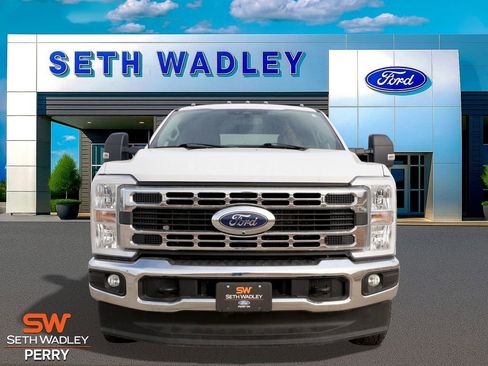 Used 2023 Ford F350 XLT w/ 360-Degree Camera Package image 4