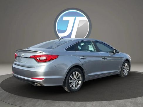 Used 2015 Hyundai Sonata SE FWD image 15