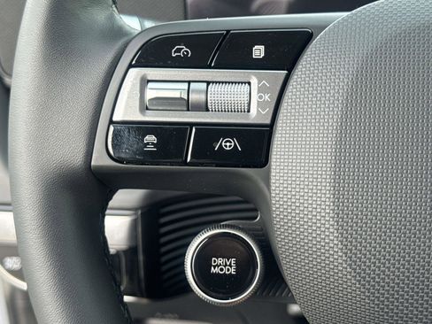 New 2026 Hyundai Ioniq 5 SEL image 8