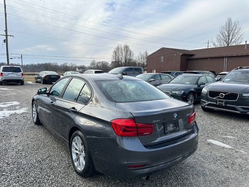 Used 2018 BMW 320i xDrive Sedan AWD/4WD image 7