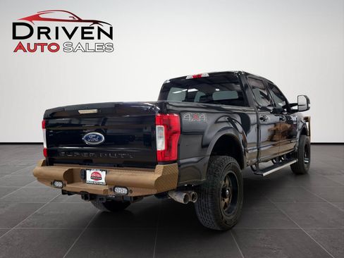 Used 2019 Ford F250 Lariat AWD/4WD image 6