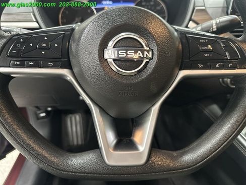 Used 2023 Nissan Altima 2.5 SV AWD/4WD image 22
