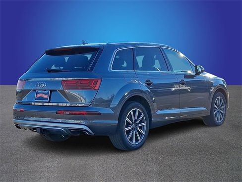 Used 2019 Audi Q7 3.0T Premium Plus image 4
