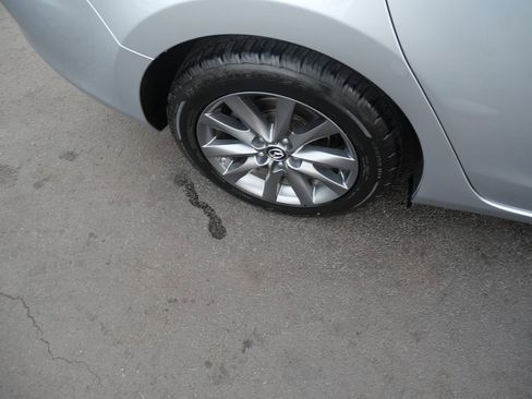 Used 2018 MAZDA MAZDA6 Sport image 31