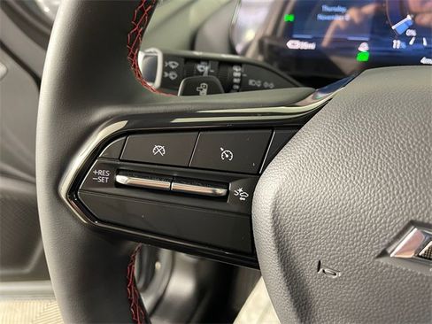 New 2026 Chevrolet Equinox EV RS image 8