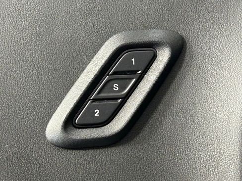 Used 2022 Dodge Challenger R/T Scat Pack RWD image 31