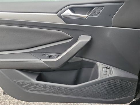 Used 2023 Volkswagen Jetta Sport image 27