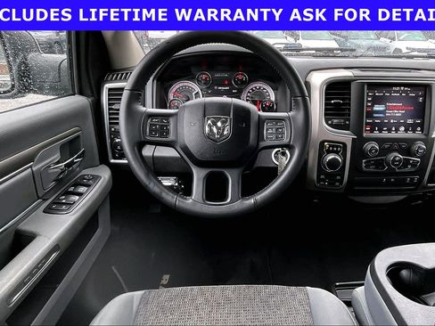 Used 2019 RAM 1500 Big Horn AWD/4WD image 5