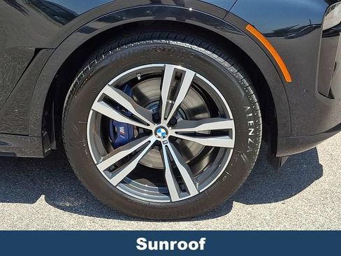 Used 2024 BMW X7 xDrive40i w/ M Sport Package AWD/4WD image 10