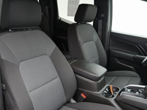 Used 2023 Chevrolet Colorado Trail Boss w/ Technology Package image 22