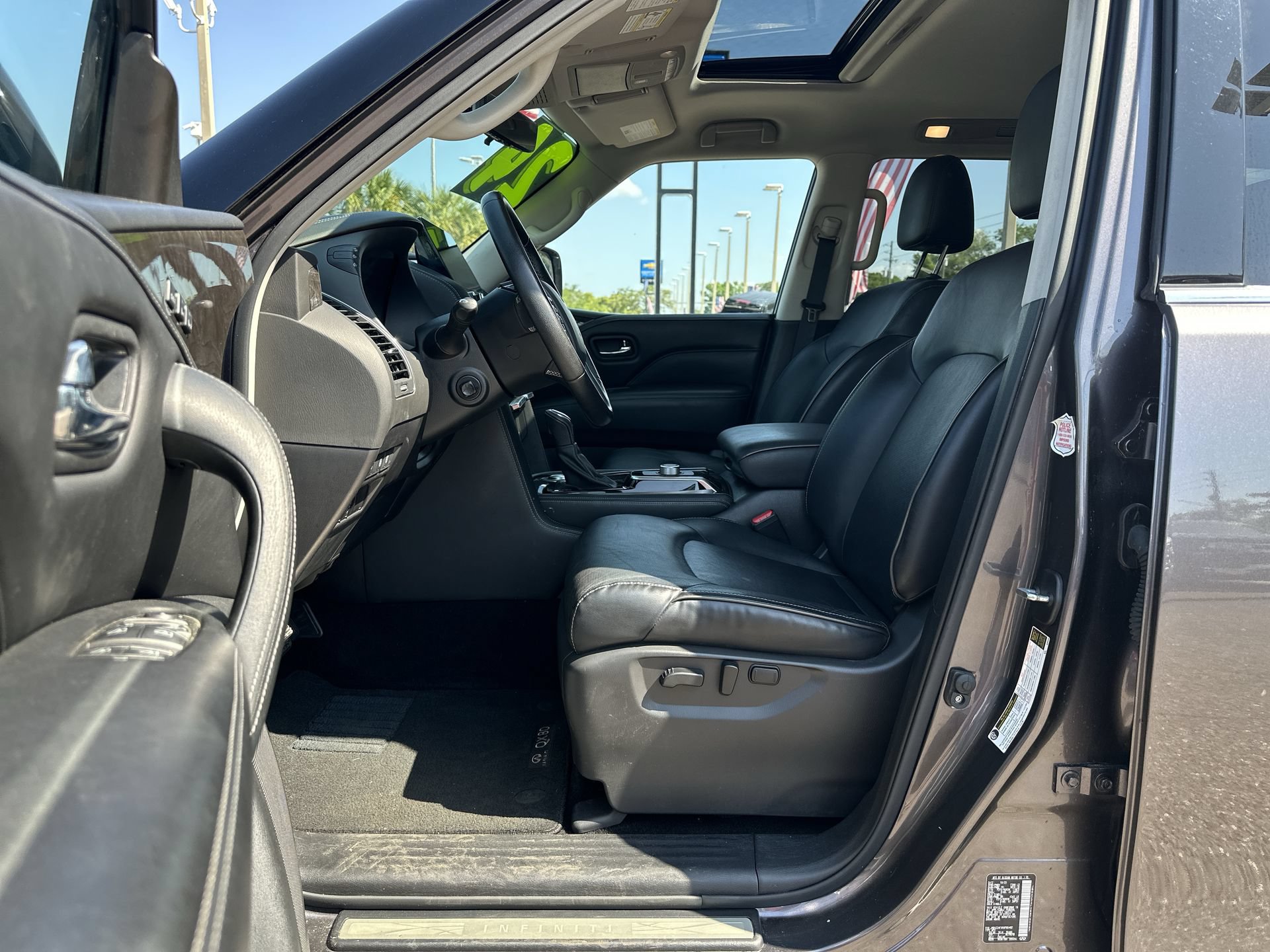 Used 2024 INFINITI QX80 Luxe RWD image 20