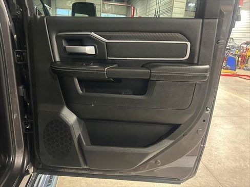 Certified 2026 RAM 2500 Big Horn AWD/4WD image 17