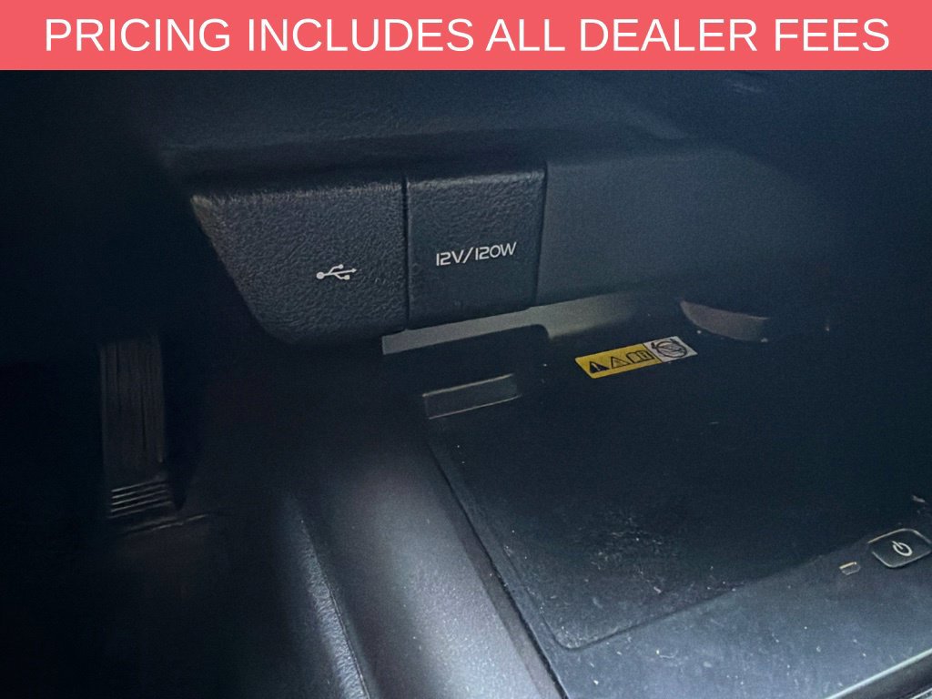 Used 2023 Toyota Camry SE w/ Audio Upgrade Package FWD image 12