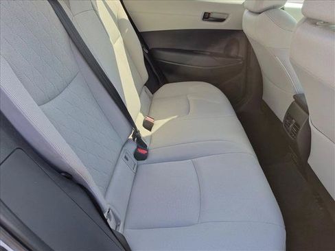 Used 2022 Toyota Corolla Cross LE FWD image 18