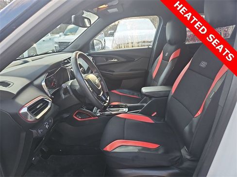 Used 2023 Chevrolet TrailBlazer RS w/ Convenience Package image 9