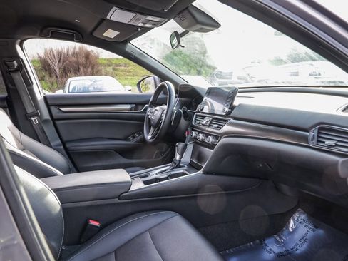 Used 2020 Honda Accord Sport image 20