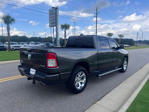 Used 2020 RAM 1500 Big Horn AWD/4WD image 2