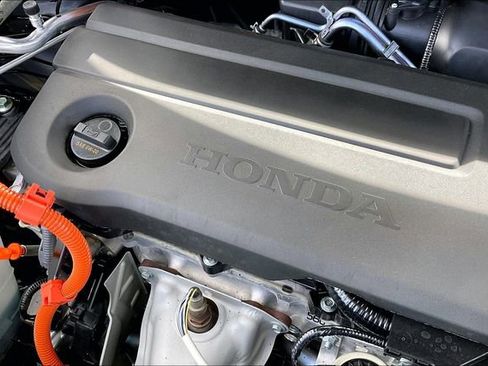 Used 2025 Honda CR-V Sport-L image 34