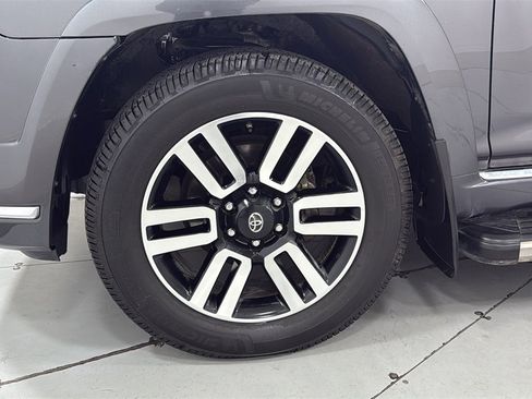Certified 2020 Toyota 4Runner Limited image 24