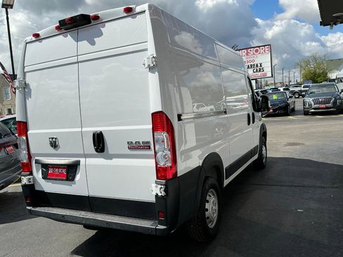 Used 2019 RAM ProMaster 1500 w/ Interior Convenience Group FWD image 4
