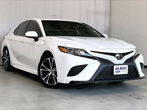 Used 2019 Toyota Camry SE image 34