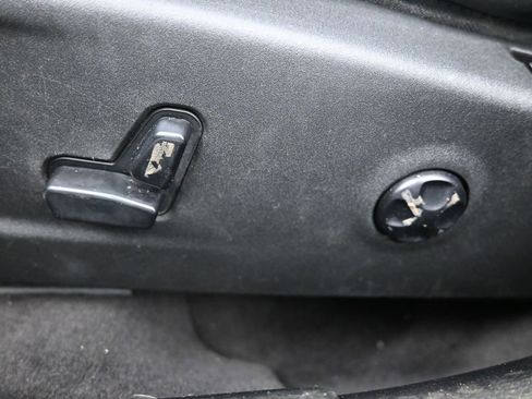 Used 2016 Chrysler 300 S w/ 300S Premium Group image 16