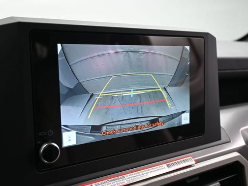 Used 2025 Toyota Tacoma SR5 image 13