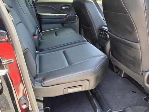 Certified 2025 Honda Ridgeline RTL image 17